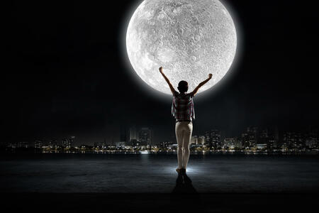 Super full moon in February | Photo: (c) Sergey Nivens - stock.adobe.com