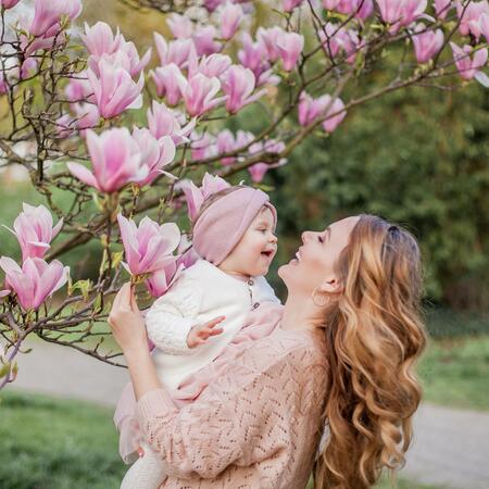 Happy Mothers Day 2025 | Photo: &copy; Krystyna Zviranskay - stock.adobe.com